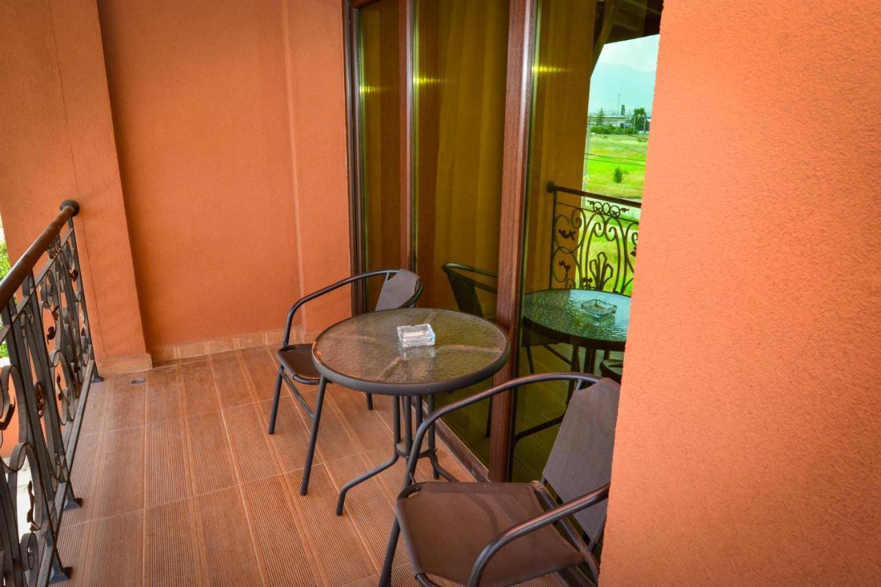 Guest House Vrazhdebna Sofia Exterior photo